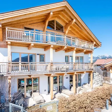 Apartman Luxus Bergblick - Zentral In Seefeld- Tirol By Interhome
