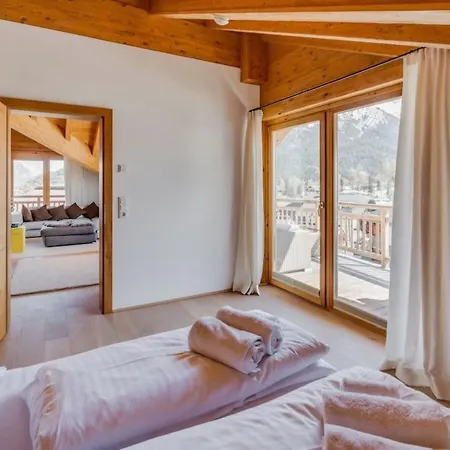 Luxus Bergblick - Zentral In Seefeld- Tirol By Interhome شقة *