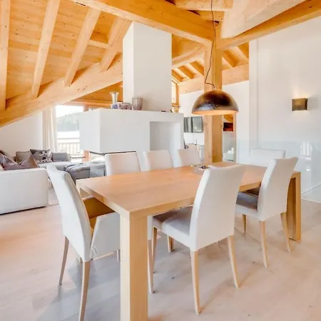 Luxus Bergblick - Zentral In Seefeld- Tirol By Interhome *